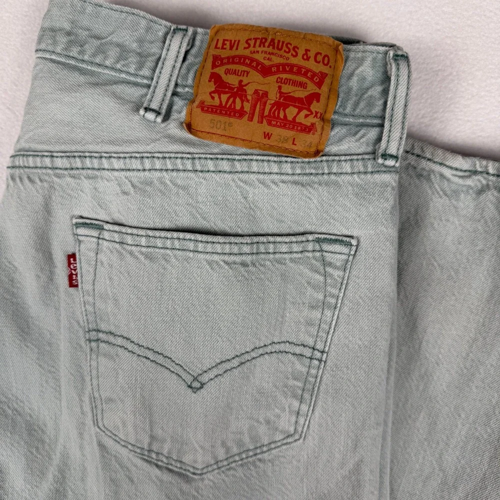 Levi's 501 Jeans 34x30 Original Shrink to Fit White Oak‎ Cone Denim Button Fly